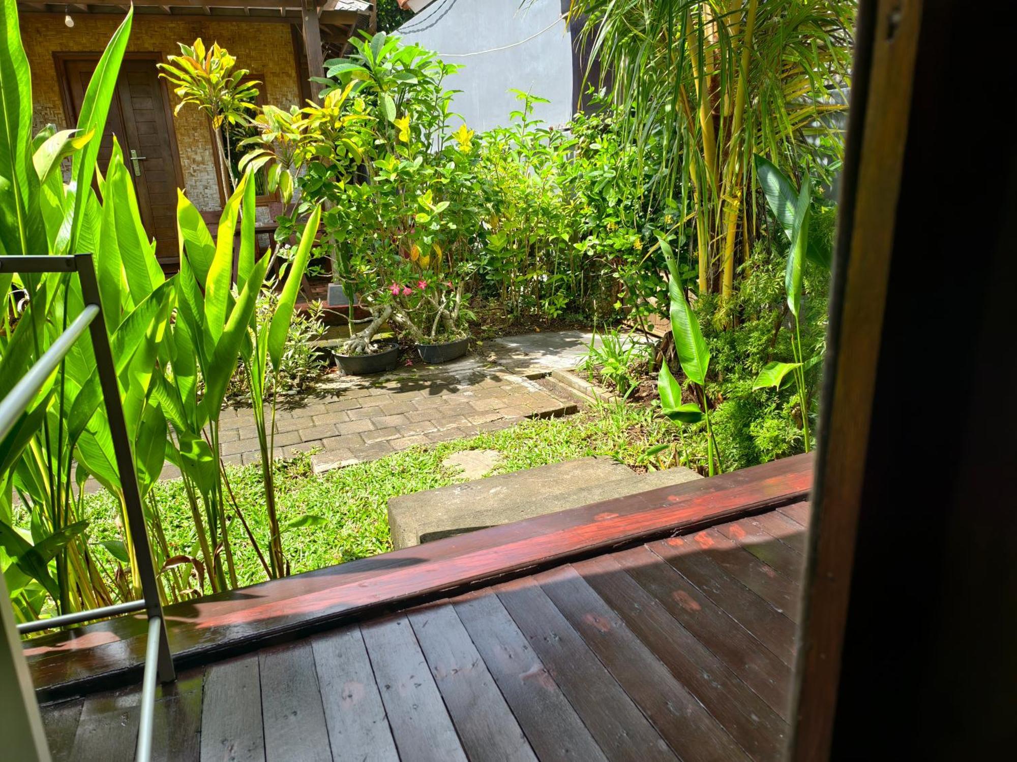 נוסא דואה Timbis Homestay Bali מראה חיצוני תמונה